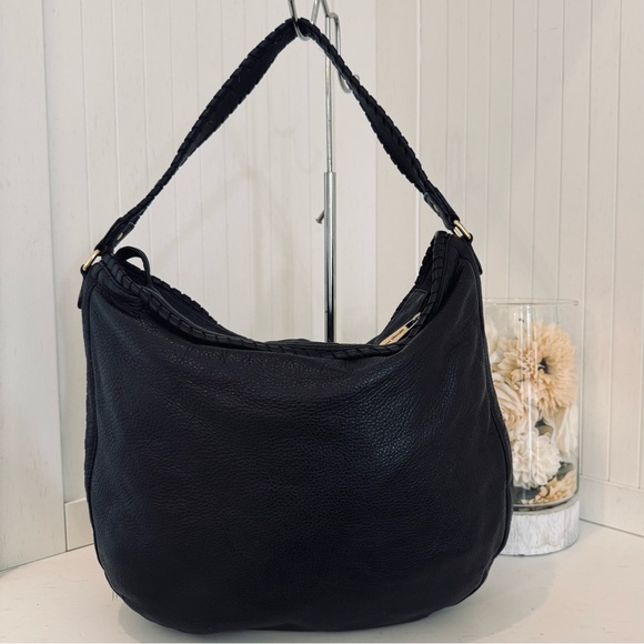 MICHAEL KORS Black Leather Hobo Handbag With Braided Handle & Fringe - Worn Once - Picture 6 of 10